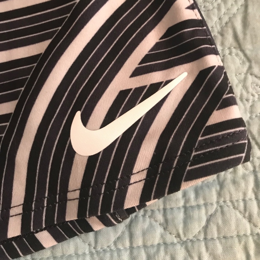 Nike skorts ✨🦋✨ - Picture 6 of 8